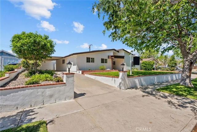 27837 Bakerton, Canyon Country, CA 91351