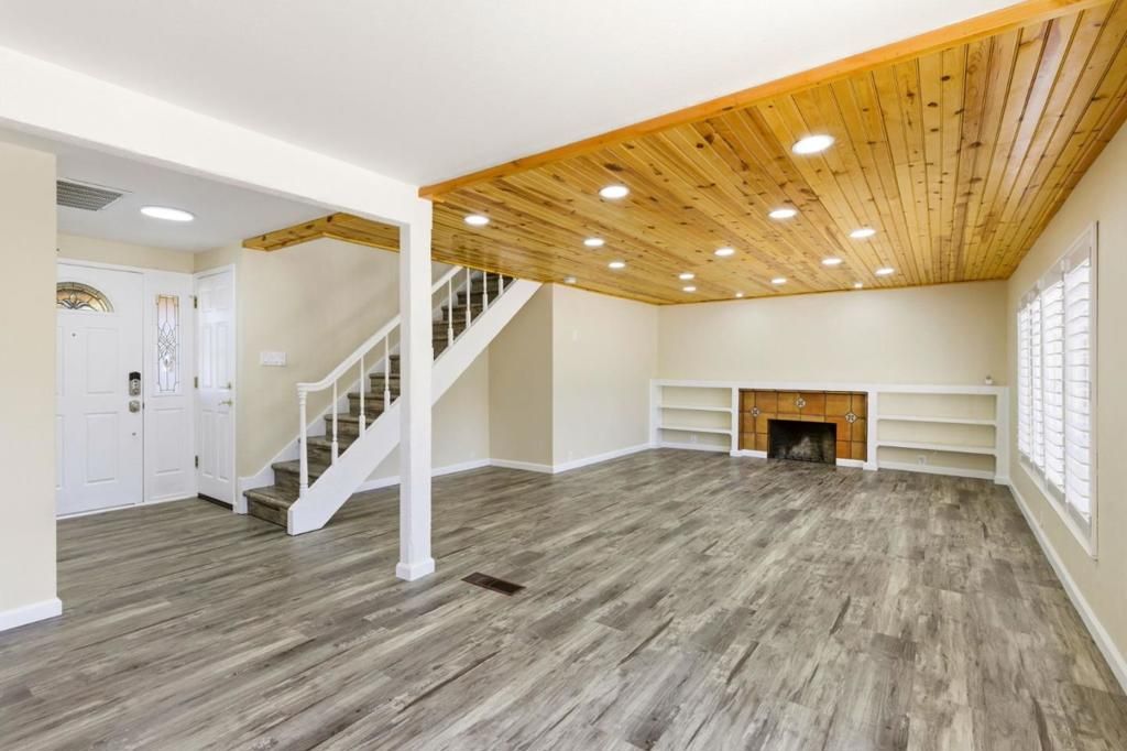 Image 13 of property listing at 7778 Alto Way, Dublin, CA 94568