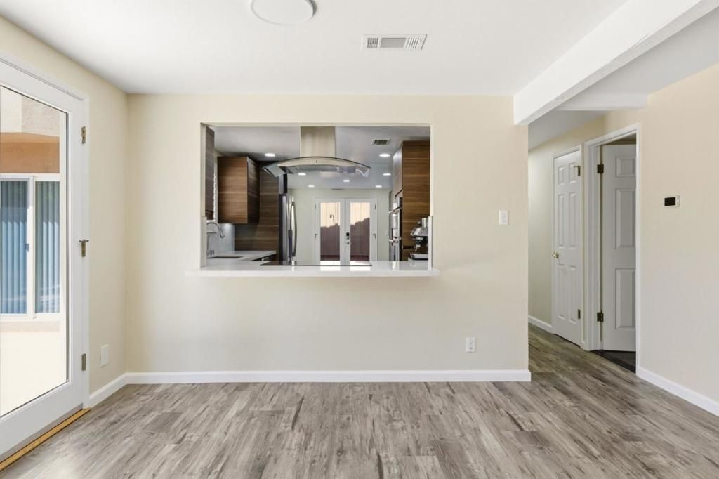 Image 16 of property listing at 7778 Alto Way, Dublin, CA 94568