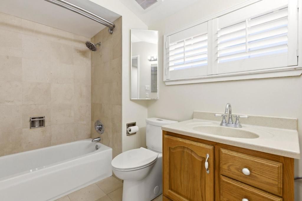 Image 45 of property listing at 7778 Alto Way, Dublin, CA 94568