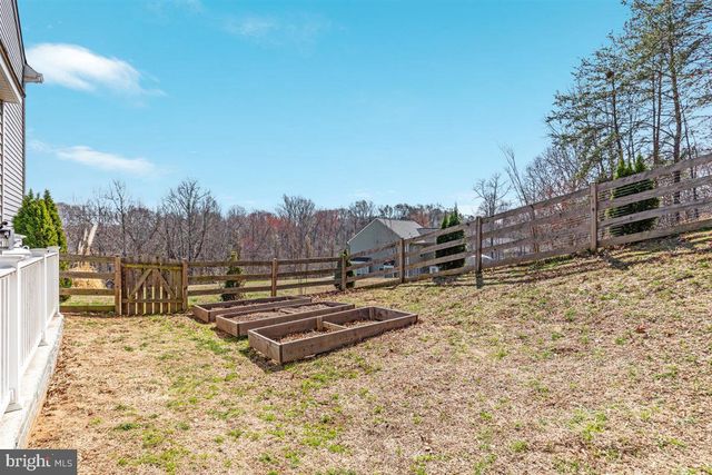 31 FLEETWOOD FARM LANE, Fredericksburg, VA 22405