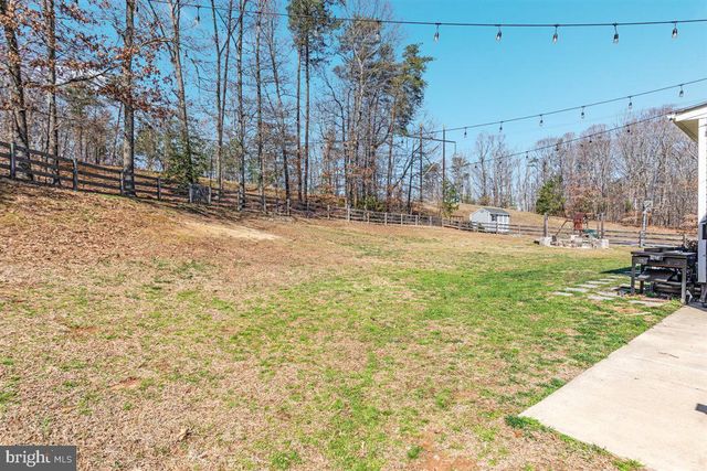 31 FLEETWOOD FARM LANE, Fredericksburg, VA 22405