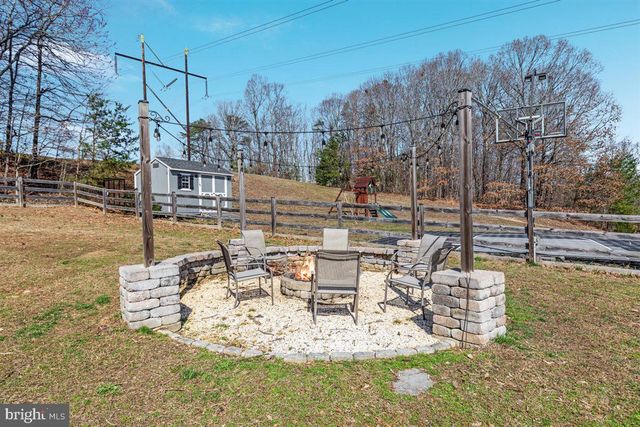 31 FLEETWOOD FARM LANE, Fredericksburg, VA 22405