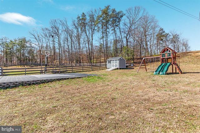 31 FLEETWOOD FARM LANE, Fredericksburg, VA 22405