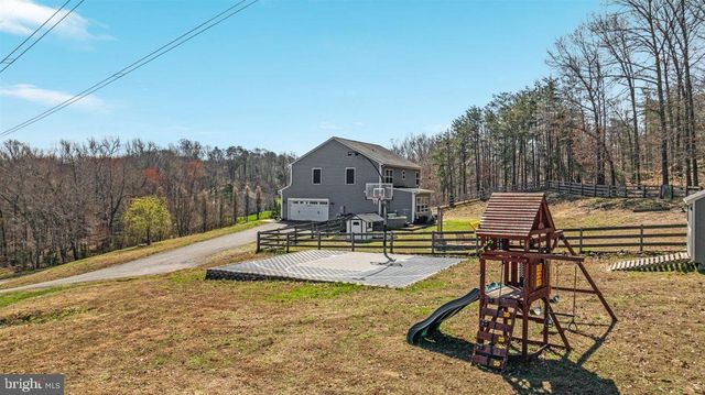 31 FLEETWOOD FARM LANE, Fredericksburg, VA 22405