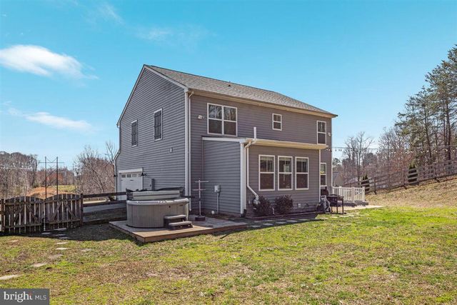 31 FLEETWOOD FARM LANE, Fredericksburg, VA 22405