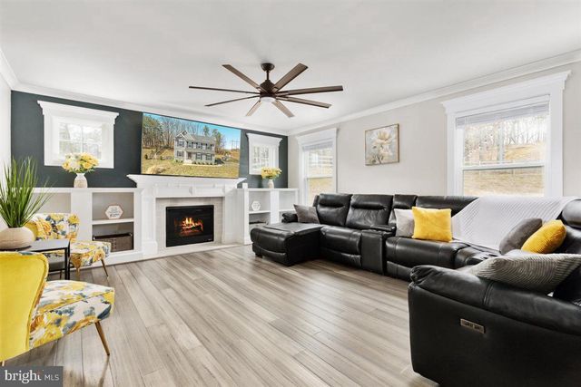 31 FLEETWOOD FARM LANE, Fredericksburg, VA 22405