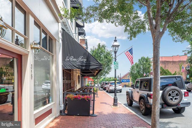 31 FLEETWOOD FARM LANE, Fredericksburg, VA 22405