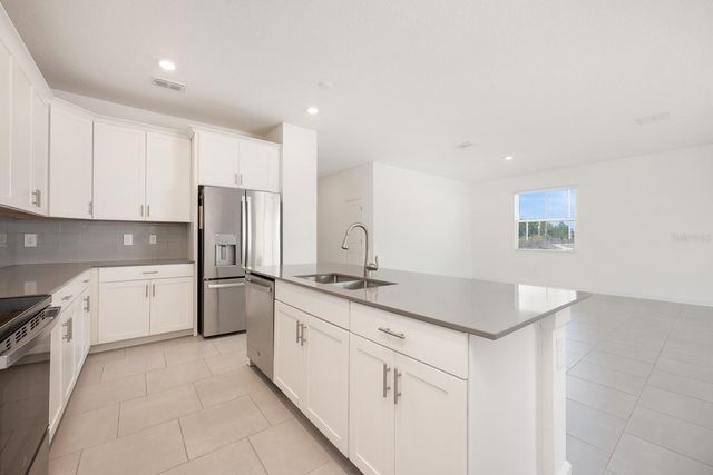 3135 CAMDEN WAY, Davenport, FL 33837