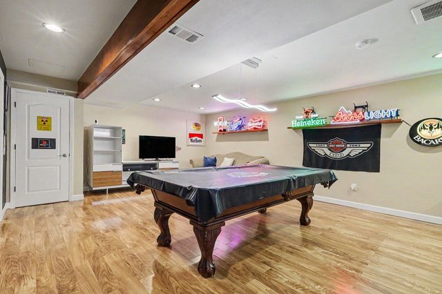 15117 Meadows Drive, Grand Haven, MI 49417