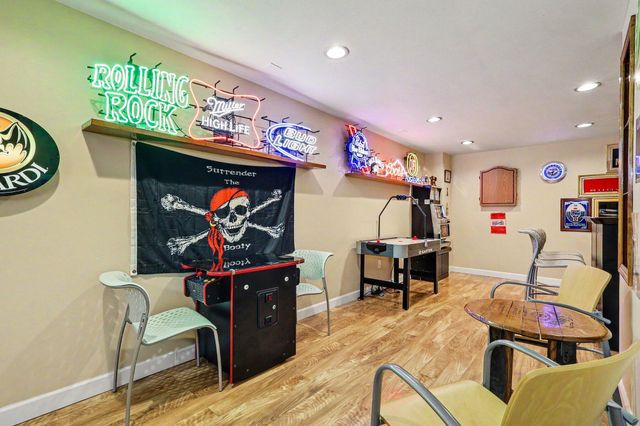 15117 Meadows Drive, Grand Haven, MI 49417