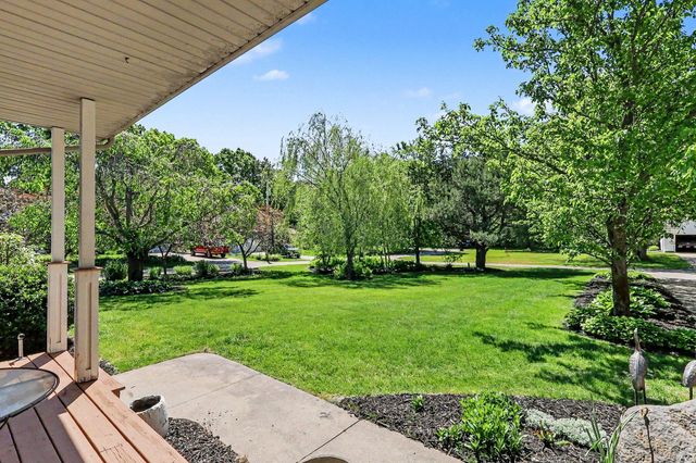 15117 Meadows Drive, Grand Haven, MI 49417