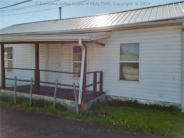 33 Ohio Avenue, Charleston, WV 25302