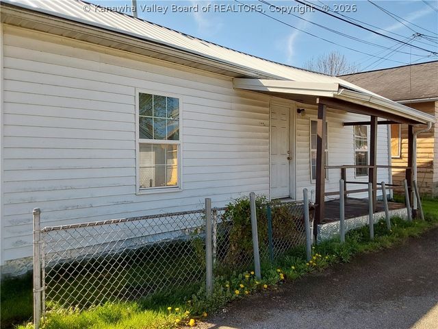 33 Ohio Avenue, Charleston, WV 25302