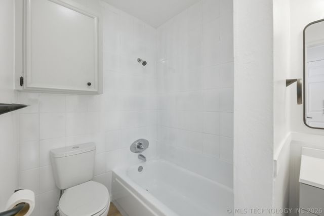 11720 E 20th Street, Tulsa, OK 74128