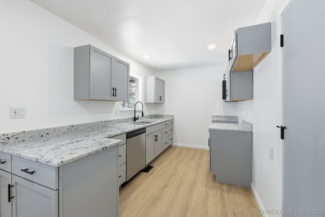 11720 E 20th Street, Tulsa, OK 74128