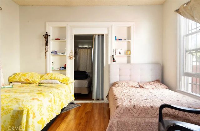 2006 W 12th Street, Los Angeles, CA 90006