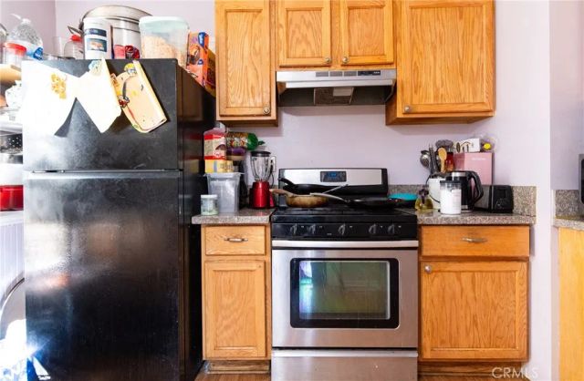 2006 W 12th Street, Los Angeles, CA 90006