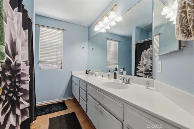 12845 Gifford Way, Victorville, CA 92392