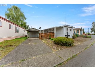 570 N 10TH Ave 6, Cornelius, OR 97113