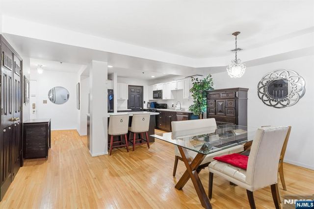 17-25 Church Street 6, South Orange Village, NJ 07079