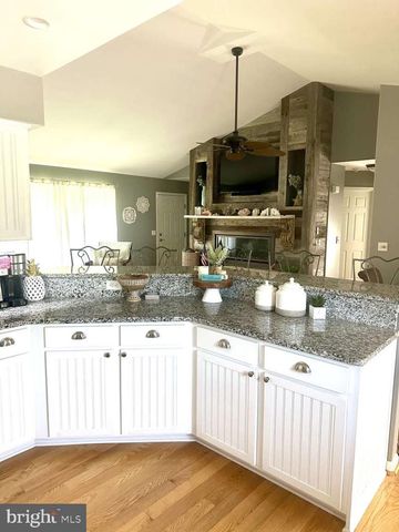 49 EAGLE DR, Rehoboth Beach, DE 19971