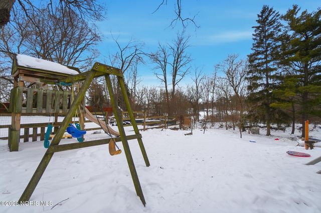 233 N Main Street, Swanton, OH 43558