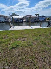 3063 YORK RD, St James City, FL 33956