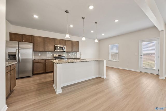 148 Mill Valley Way, New Market, AL 35761