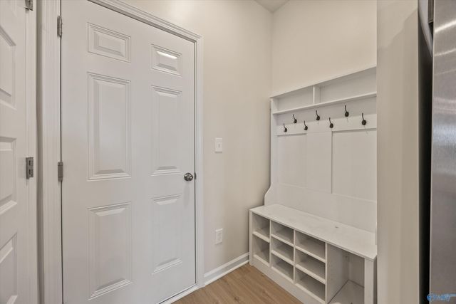 148 Mill Valley Way, New Market, AL 35761