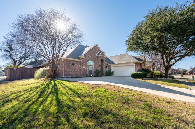 6605 Baycrest Circle, Sachse, TX 75048
