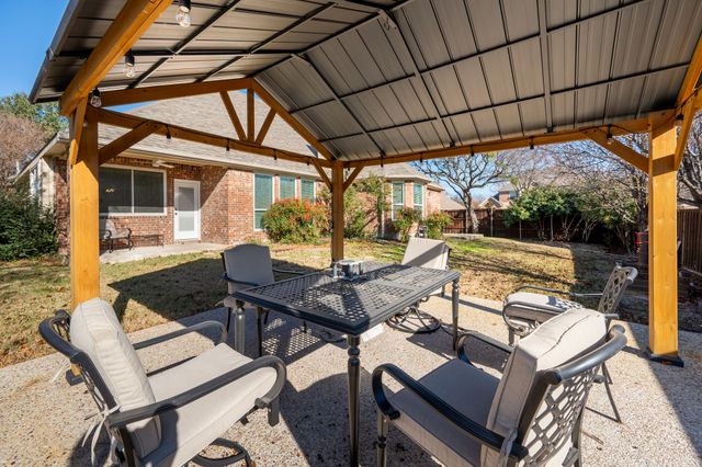 6605 Baycrest Circle, Sachse, TX 75048