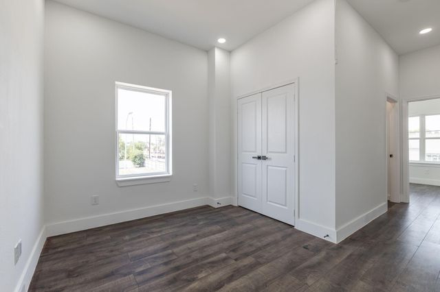 18846 Elegance Avenue, Spring, TX 77379