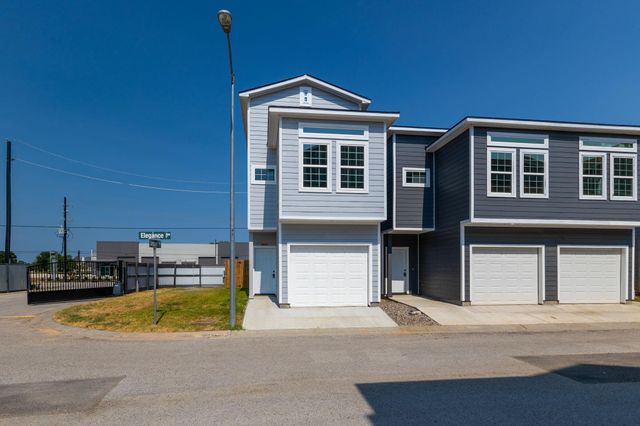 18846 Elegance Avenue, Spring, TX 77379