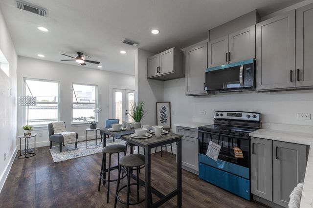 18846 Elegance Avenue, Spring, TX 77379