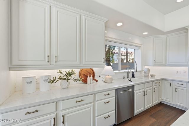 1221 W Sunrise Place, Chandler, AZ 85248