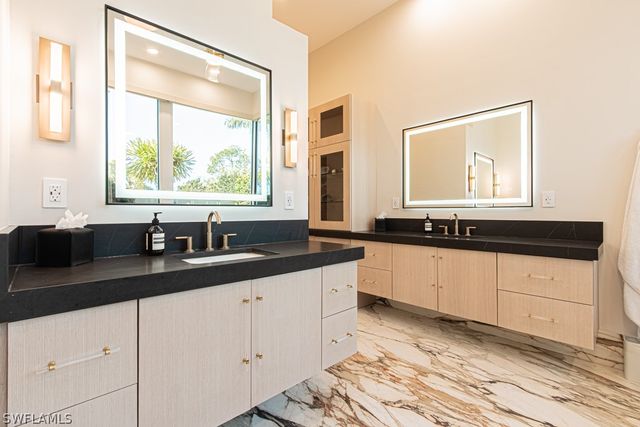 4277 Brynwood DR, Naples, FL 34119