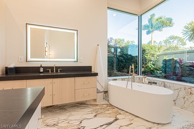 4277 Brynwood DR, Naples, FL 34119