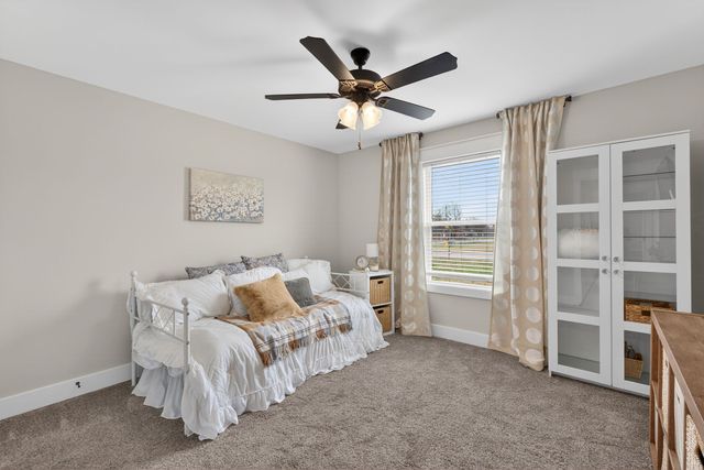 102 Glacier Ct, Portland, TN 37148