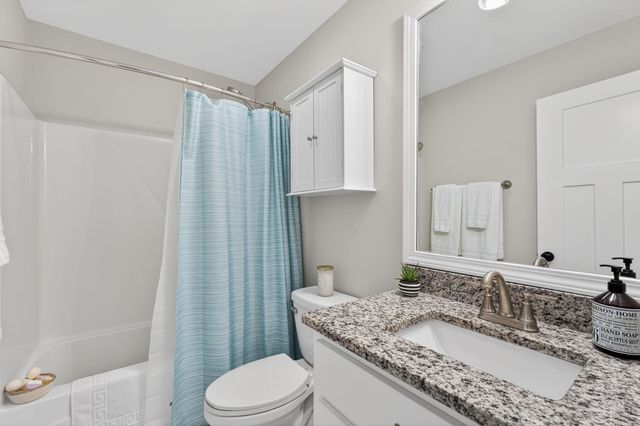 102 Glacier Ct, Portland, TN 37148