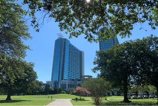 5925 Almeda Road 11508, Houston, TX 77004