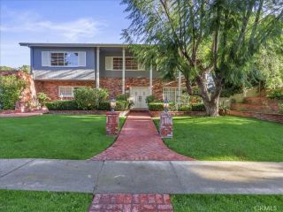 23301 Blythe Street, West Hills, CA 91304