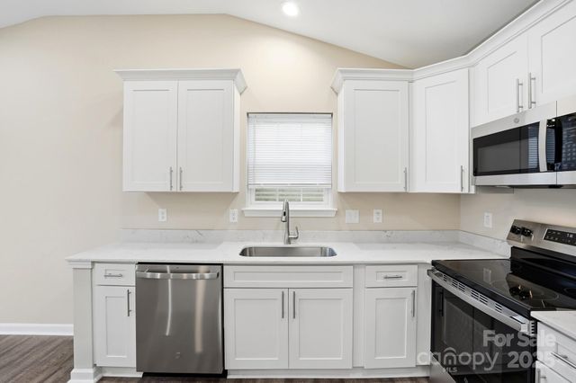 3028 Westwinds Court, Charlotte, NC 28214