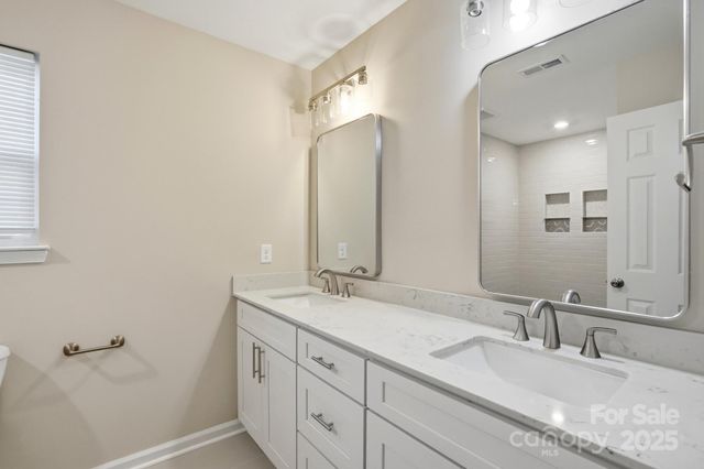 3028 Westwinds Court, Charlotte, NC 28214