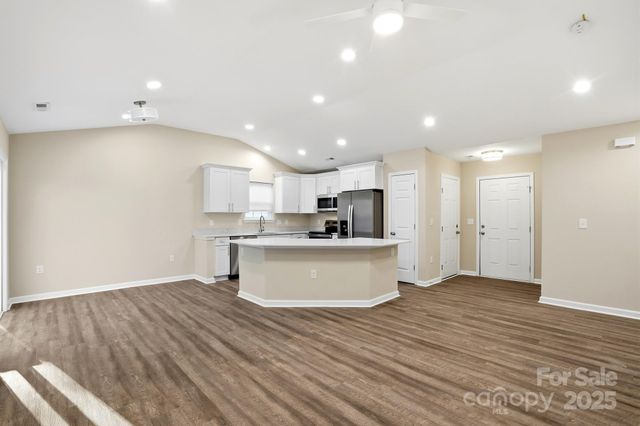 3028 Westwinds Court, Charlotte, NC 28214