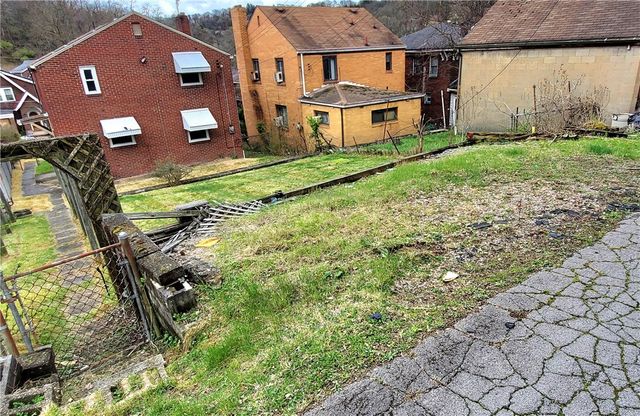 1931 Remington Dr, Homewood Brushton, PA 15221