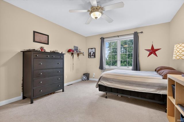 50676 Lakeside Drive, Granger, IN 46530