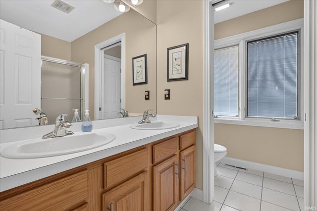 50676 Lakeside Drive, Granger, IN 46530