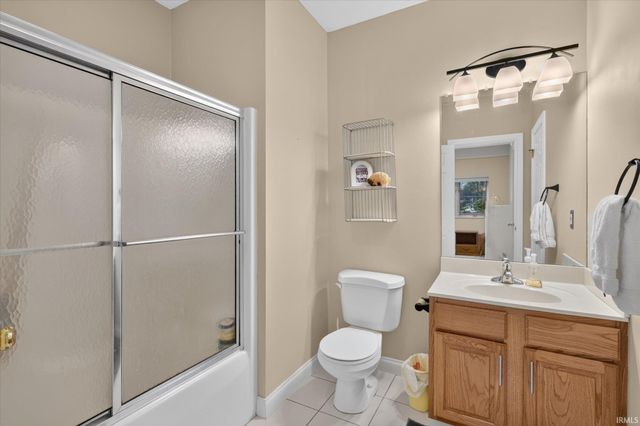 50676 Lakeside Drive, Granger, IN 46530