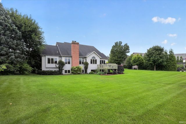 50676 Lakeside Drive, Granger, IN 46530